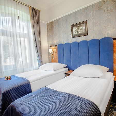 Hotel Diament Plaza Гливице Екстериор снимка