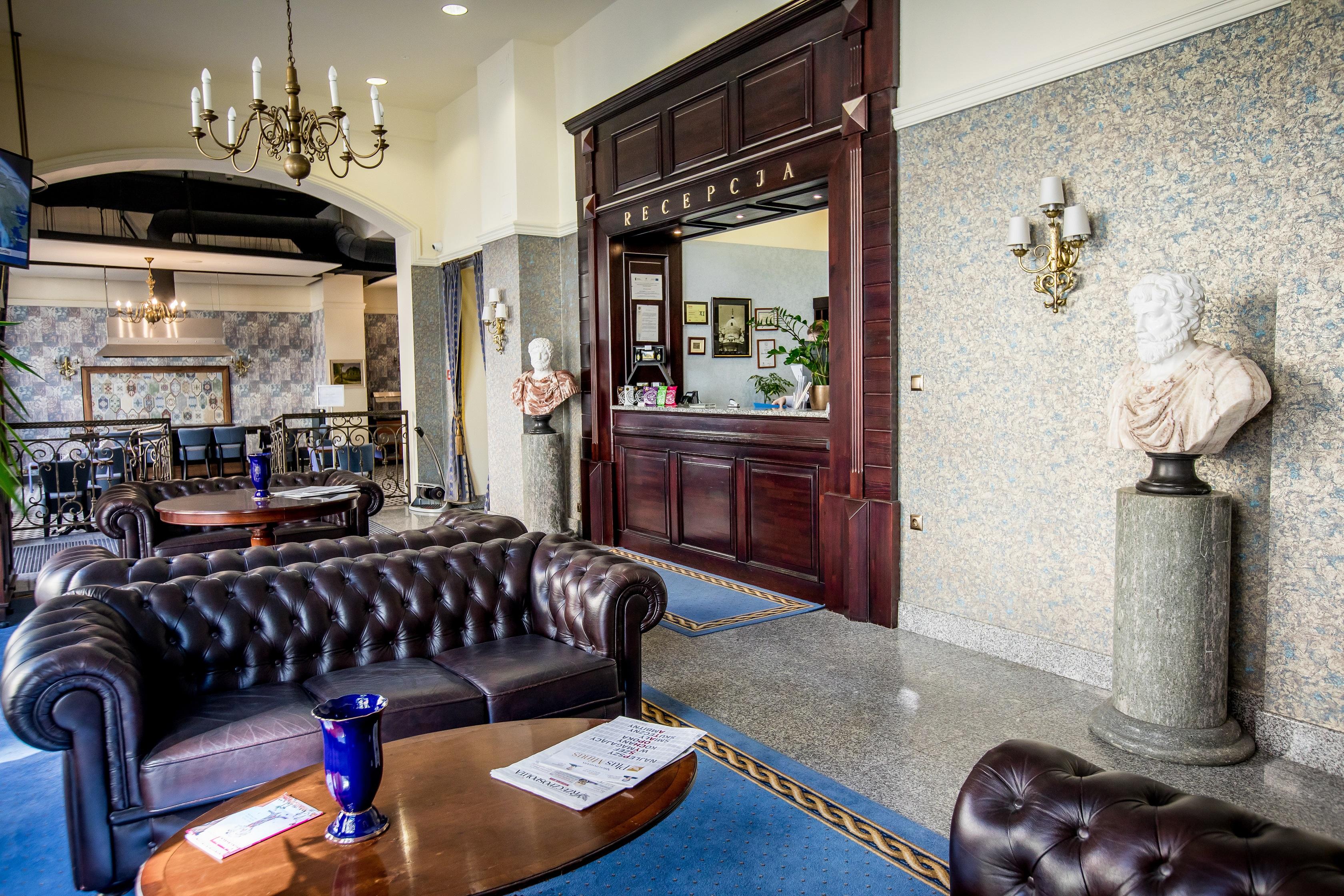 Hotel Diament Plaza Гливице Екстериор снимка