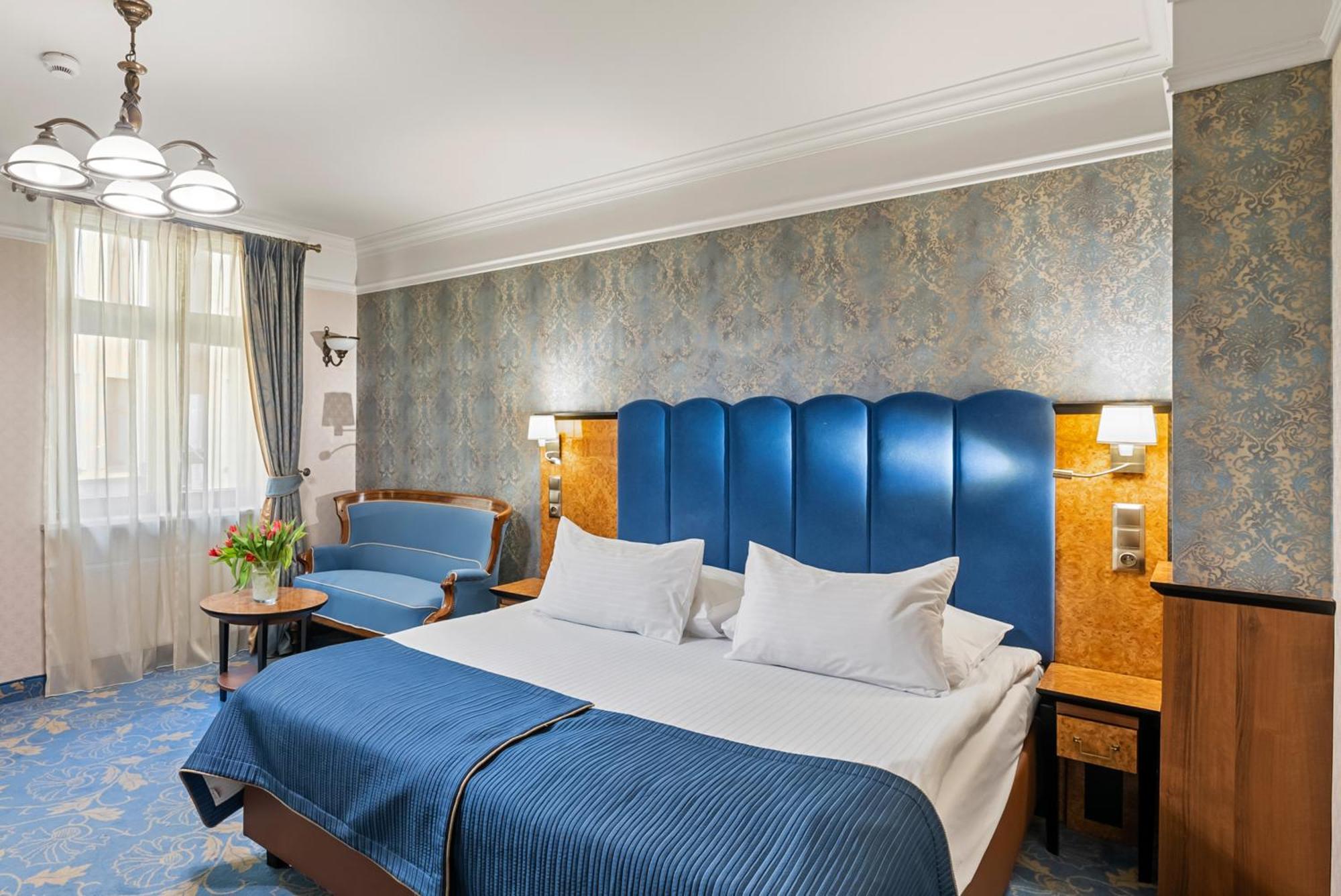 Hotel Diament Plaza Гливице Екстериор снимка