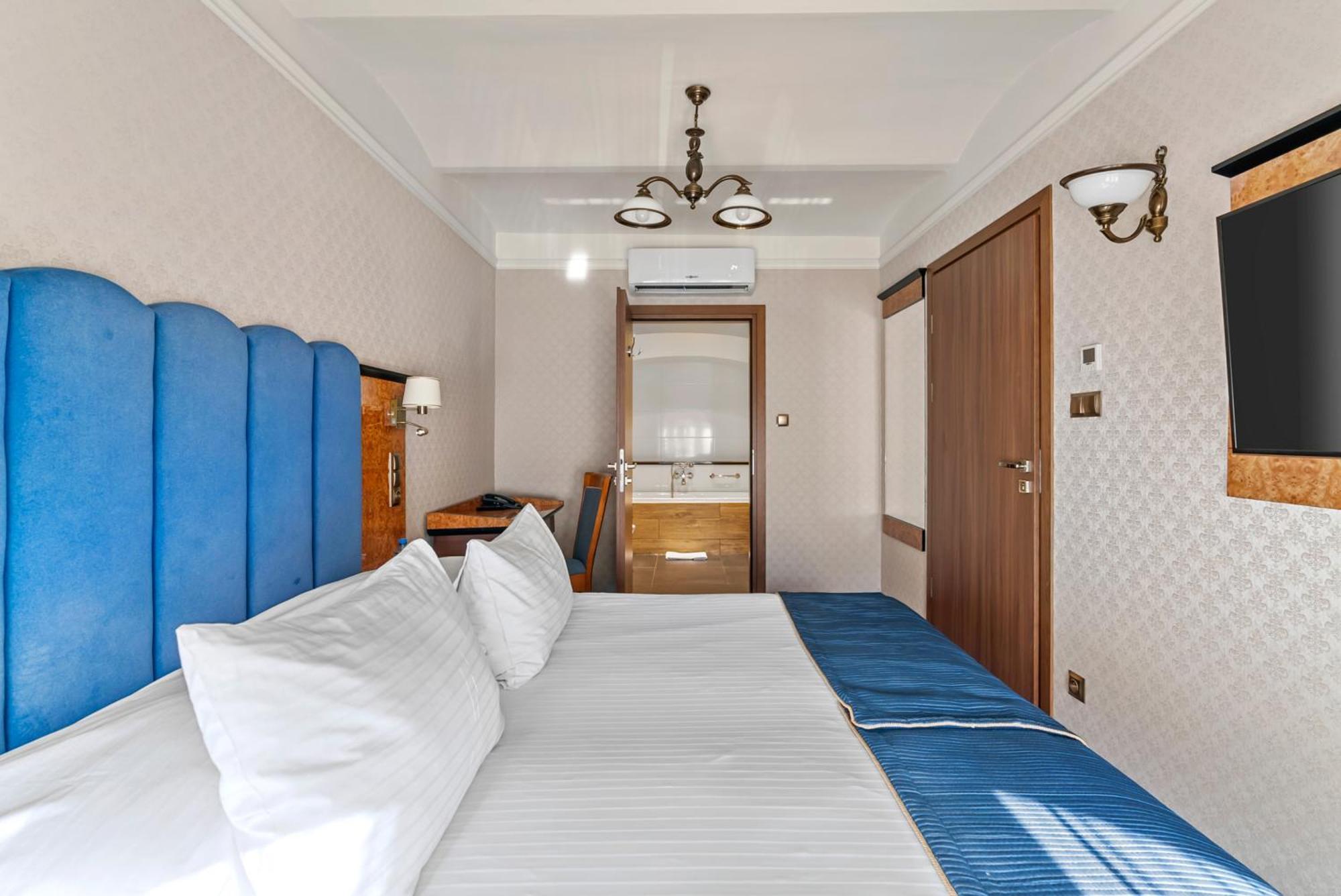 Hotel Diament Plaza Гливице Екстериор снимка