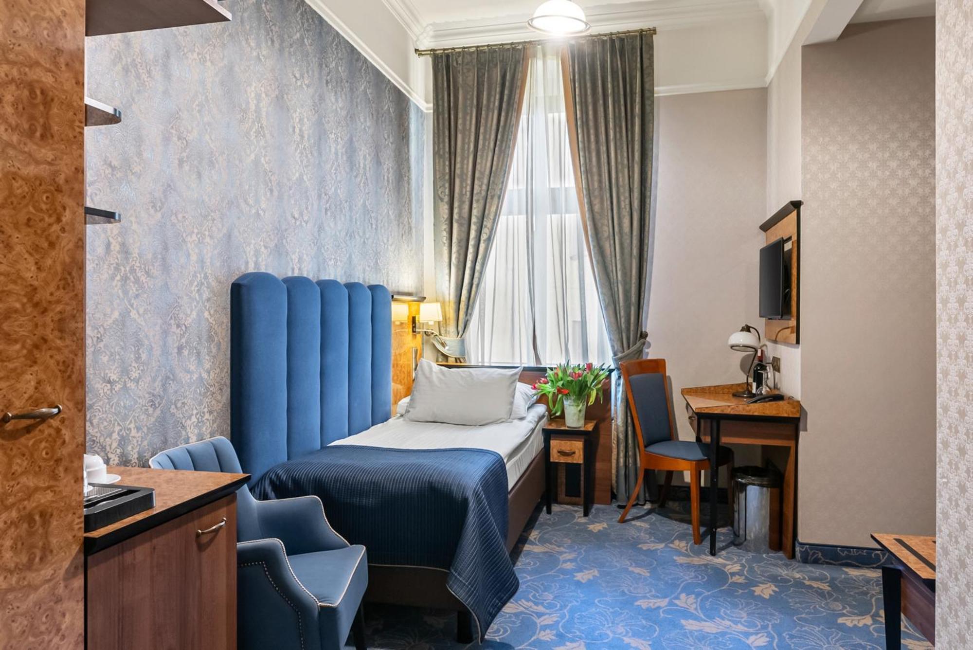 Hotel Diament Plaza Гливице Екстериор снимка