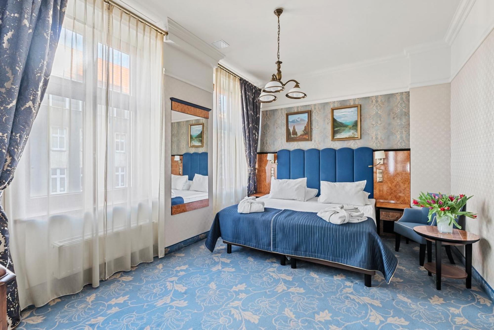 Hotel Diament Plaza Гливице Екстериор снимка