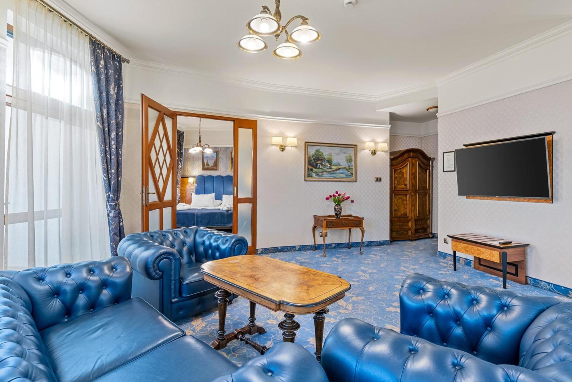 Hotel Diament Plaza Гливице Екстериор снимка